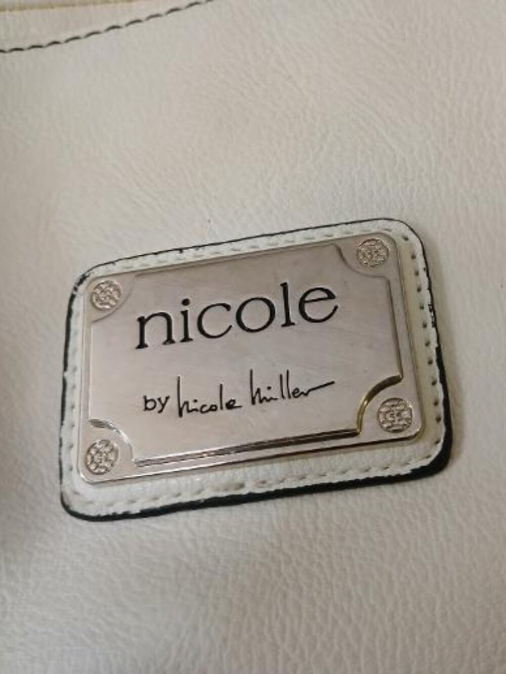 Nicole Miller white and black leather purse